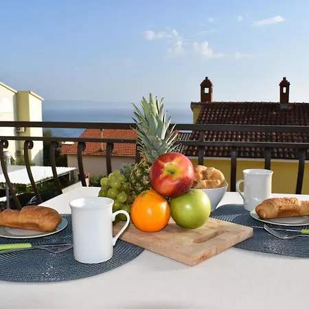 Guest house Pehar Makarska