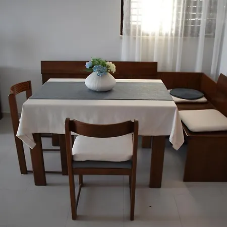 Pehar Guest house *