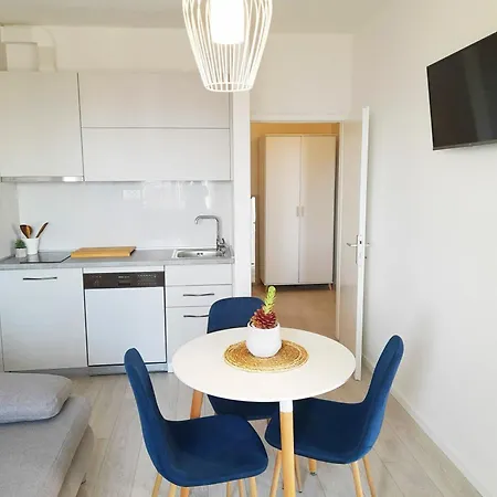 Konukevi Pehar Makarska