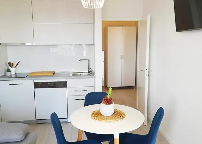 Konukevi Pehar Makarska